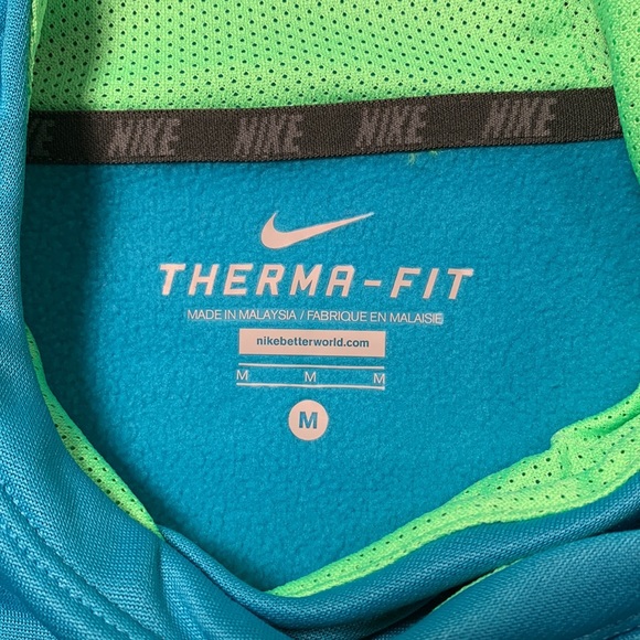 NWT - Nike Therma-Fit Hoodie - Size Kids Medium - Picture 3 of 7